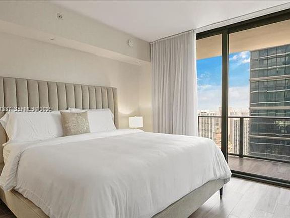 4th image of 801 S Miami Ave #4708
