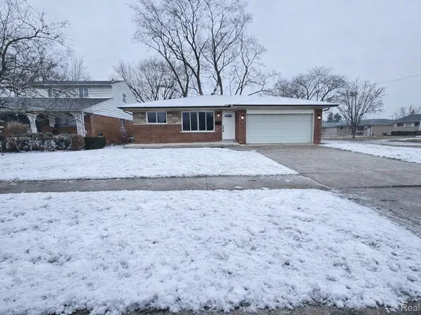 26112 Cunningham Dr, Warren, MI 48091