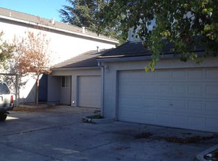 1040 Peach Ct #B, Hollister, CA