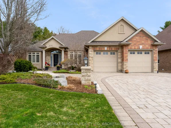 27 Martha Ct, Pelham, ON L0S 1C0