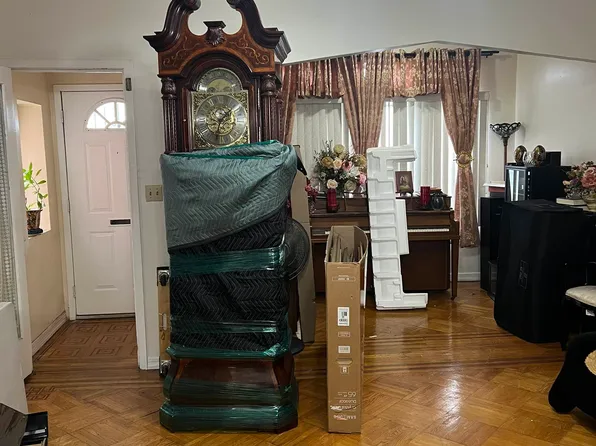 863 East 49th Street image 6 of 33