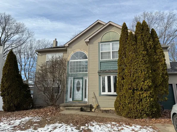 88 Vance Ave, Sicklerville, NJ 08081