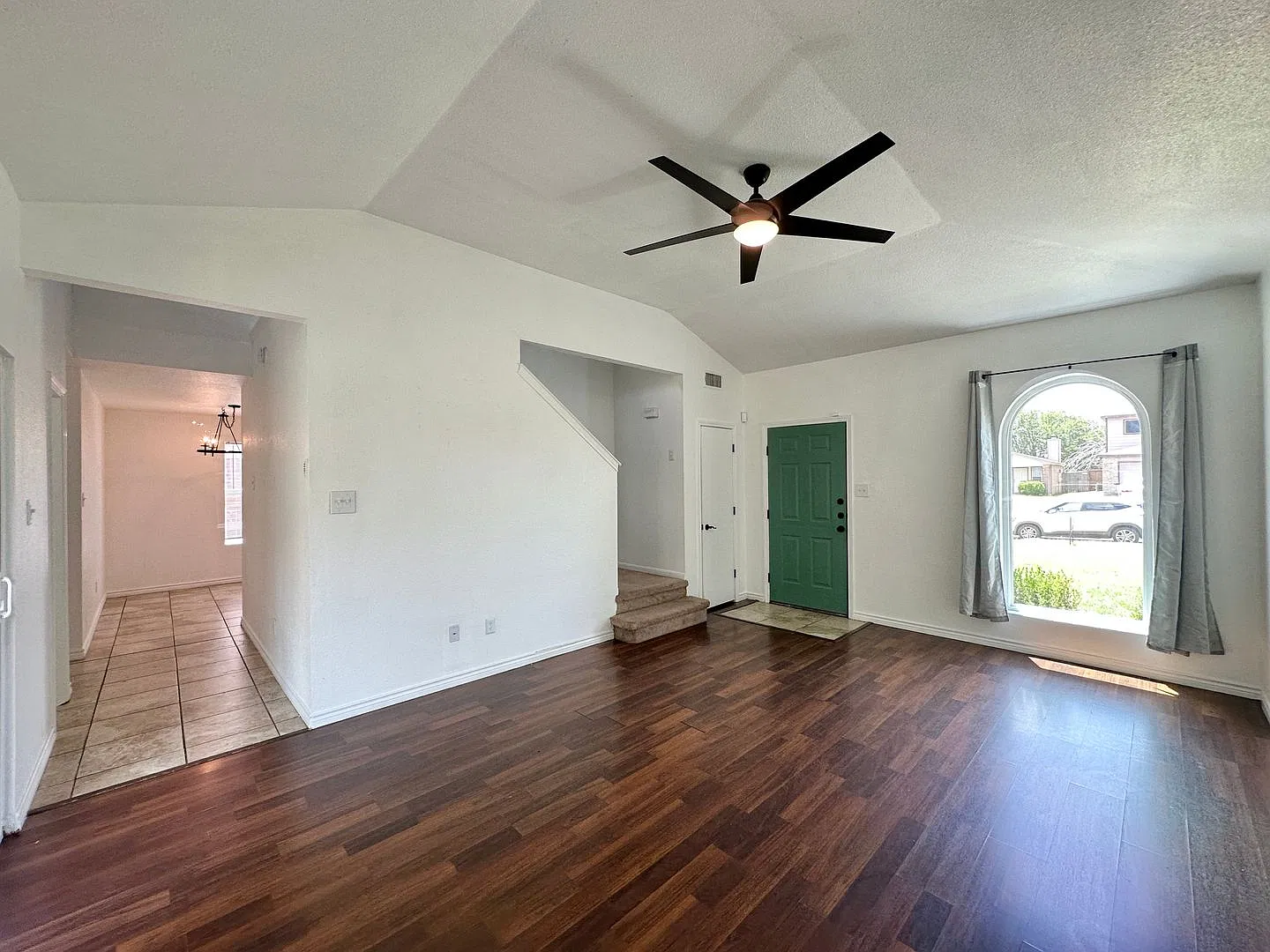 3105 Lantana — Photo 4