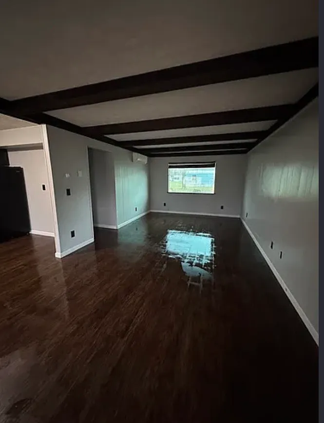 2 bed, 900 sqft, $800 — Photo 3