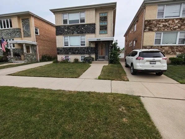 6216 W Lawrence Ave #1, Chicago, IL 60630