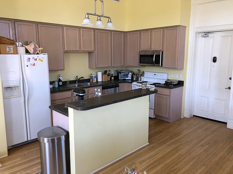 460 S 6th Ave #1209 — Photo 15