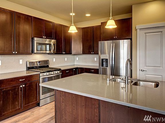 King's Corner K3-16, Image 3