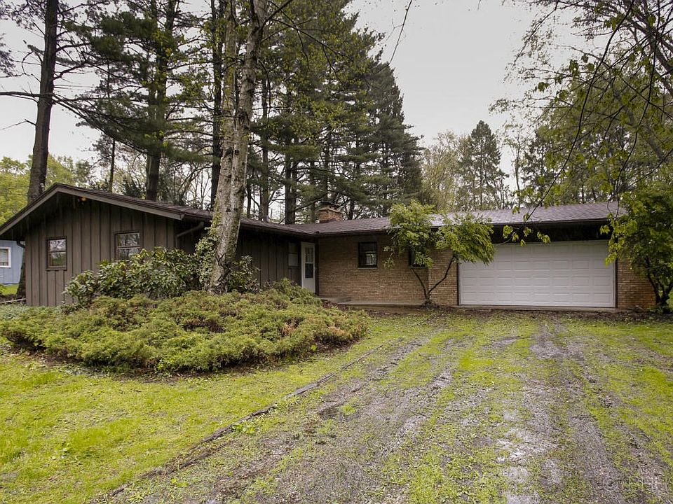 62 hickory lane-101