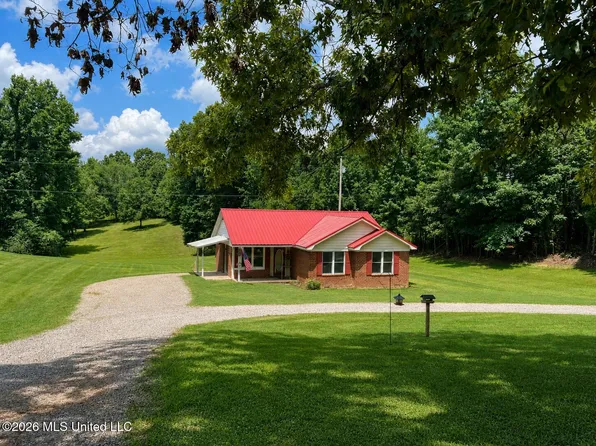 215 White Rd, Holly Springs, MS 38635