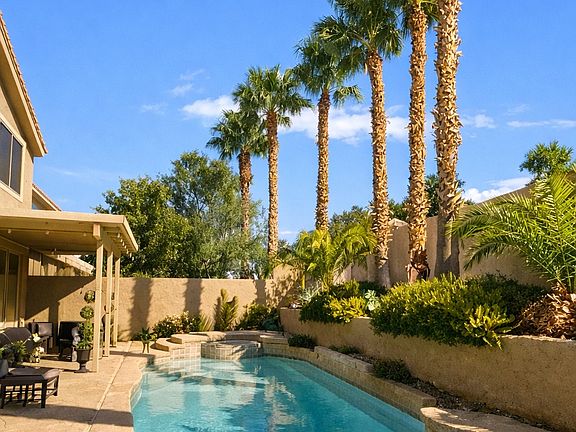 3rd image of 2317 Flower Spring St