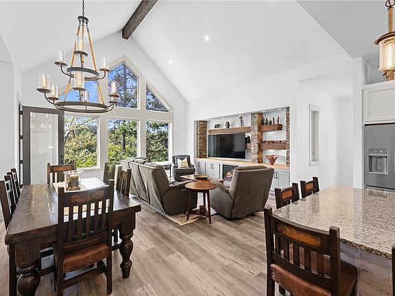 5th image of 4 Forecastle Way