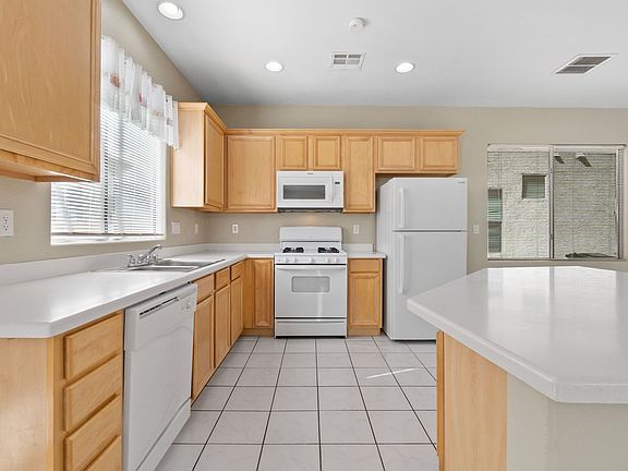 5th image of 8033 Peaceful Woods St
