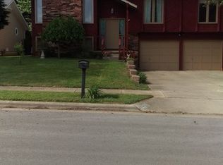 1405 W Lasalle St, Springfield, MO 65807