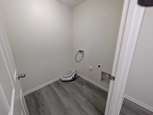 1756 N Saint Francis Pl — Photo 14