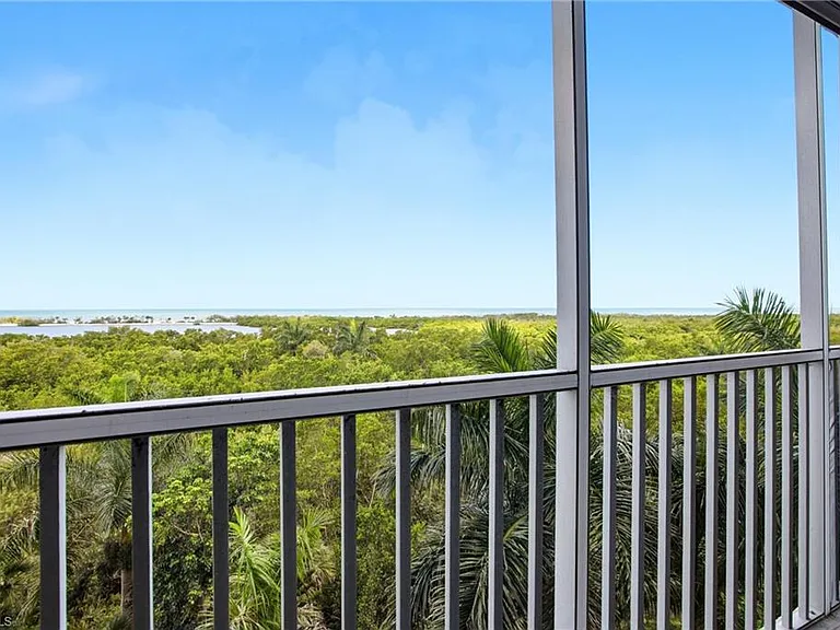 5550 Heron Point Dr #503 — Photo 26