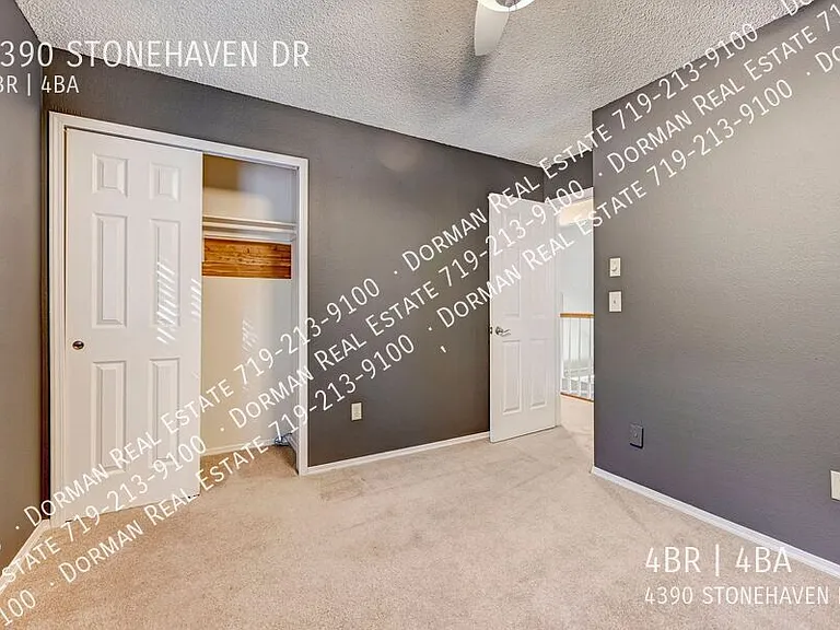 4390 Stonehaven Dr — Photo 35