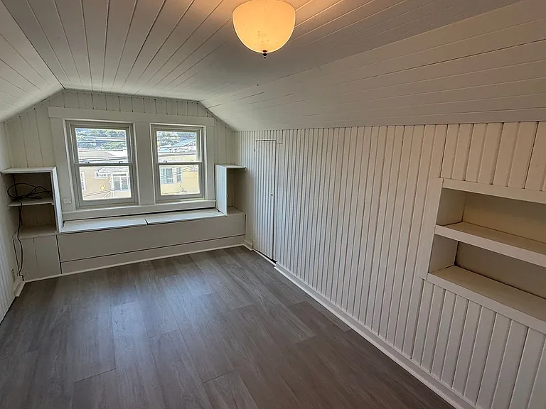 875 Huron Ave — Photo 24