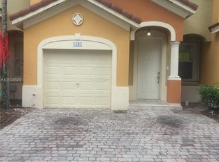 8545 SW 165th Pl, Miami, FL 33193