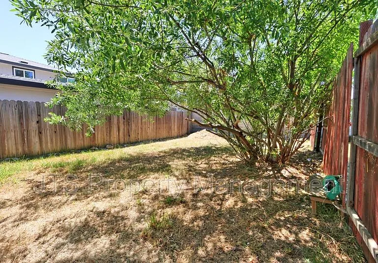 3515 Sue Pam Dr — Photo 36