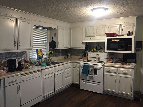 5th image of 721 Dogwood Dr