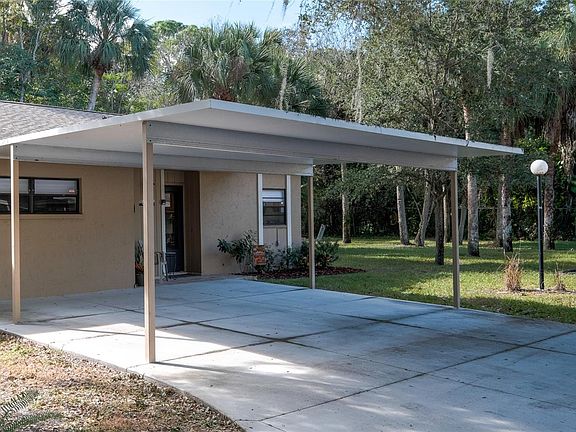 2nd image of 5011 Village Gardens Dr #35