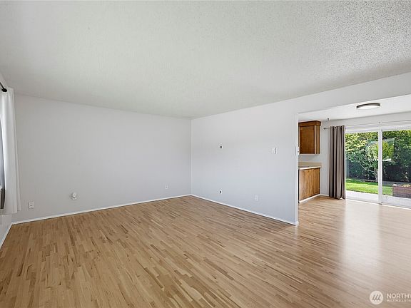 3rd image of 4616 S Burkhart Drive