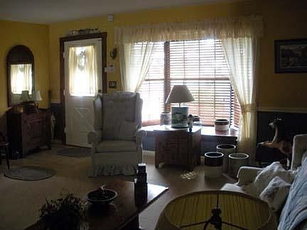 2nd image of 337 Lanier Dr