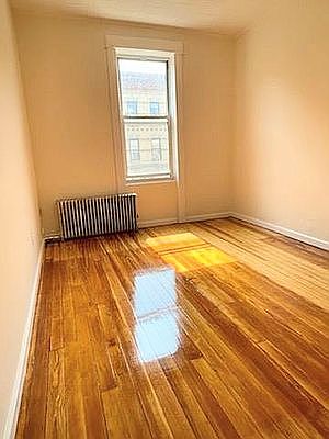 4th image of 30-32 41st St #2