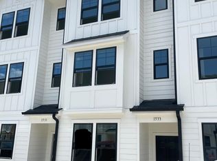 1531 Crescent Townes Way, Raleigh, NC 27604