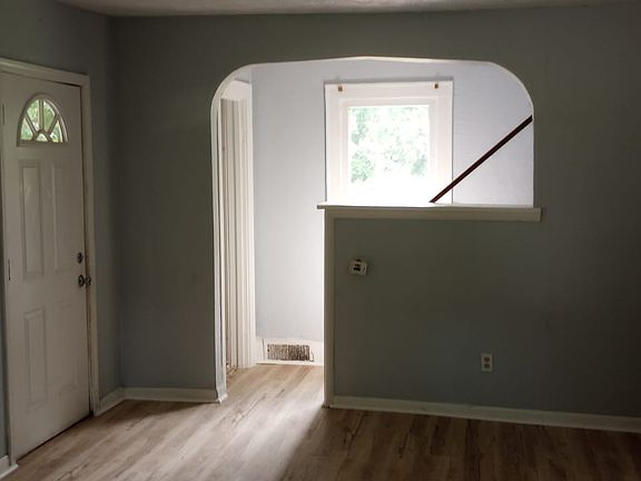 3rd image of 2629 Newcome St