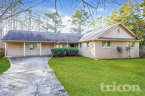 5266 Memorial Ln Photo 1 5266 Memorial Ln Photo 1