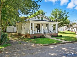 208 S 12th Ave, Hopewell, VA 23860