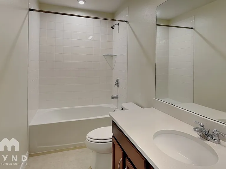 8831 Herencia Aly — Photo 15