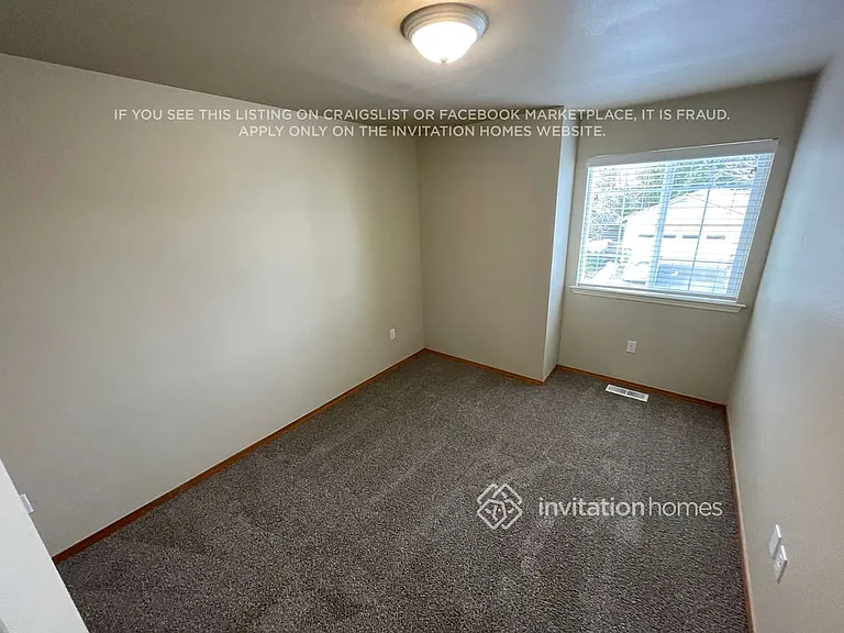 1811 111th Dr SE — Photo 18