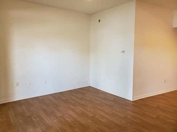 2nd image of 1911 E 5th Ave #1903