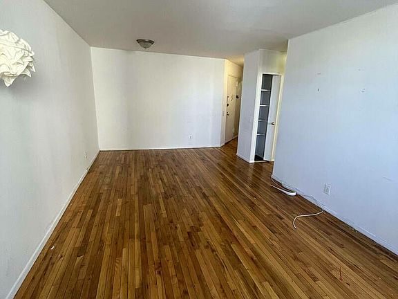3rd image of 2211 Ditmas Ave #Gc