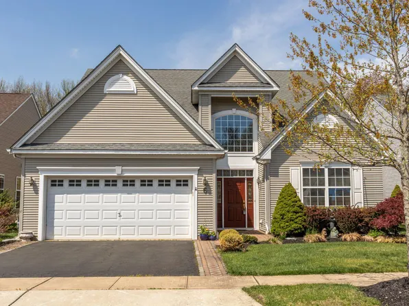 6 Barbados Ct, Hamilton, NJ 08691