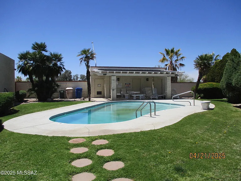 8712 E Terrace Pl — Photo 27
