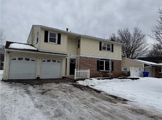 82 Ballad Ave, Rochester, NY 14626