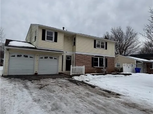 82 Ballad Ave, Rochester, NY 14626