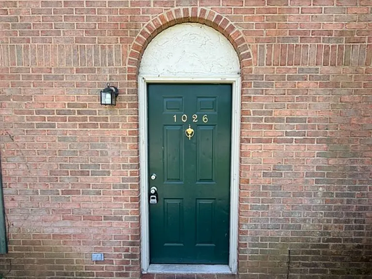 1026-1032 Martha Glass Dr — Photo 1