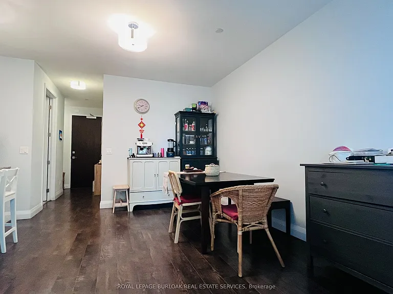 101 Locke St S #301 — Photo 7