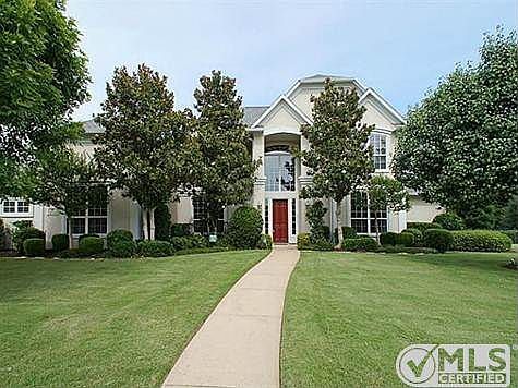 1st image of 608 Indian Paintbrush Way