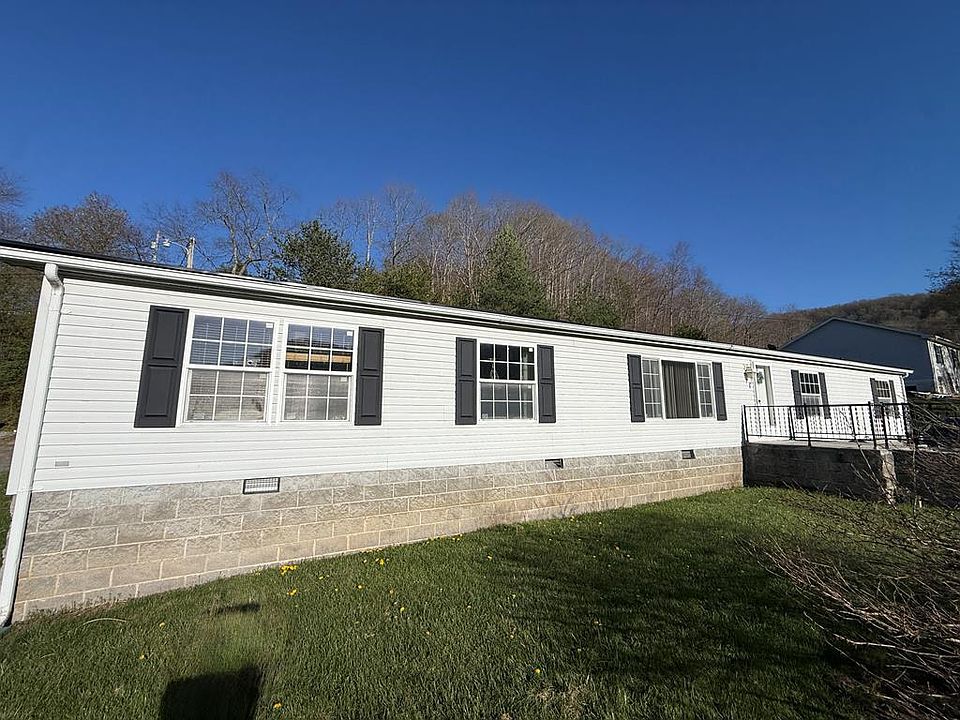1st image of 202 Dixie Dr