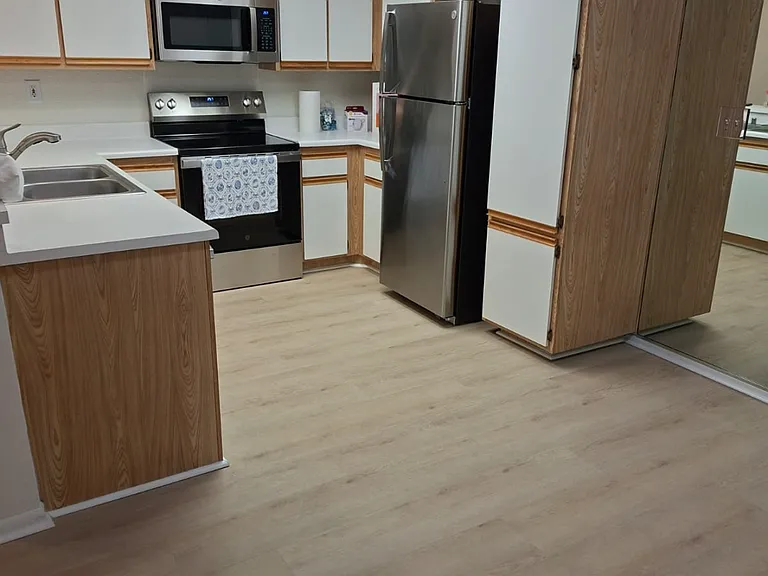 2800 Keller Dr #306 — Photo 6