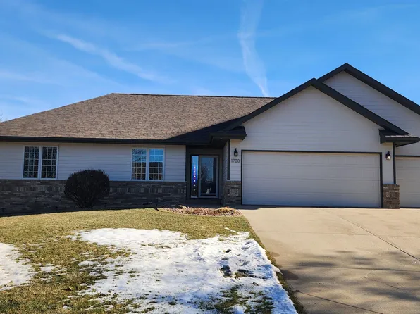 1700 Dakota St, Yankton, SD 57078