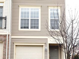 15640 John Diskin Cir, Woodbridge, VA 22191