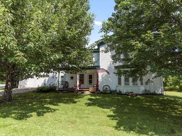 229 School Street, Wolcott, VT 05680
