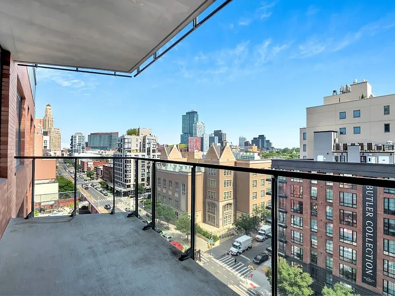 150 4th Ave #10C — Photo 4