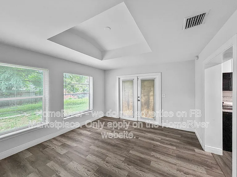 1455 Bethesda St — Photo 4